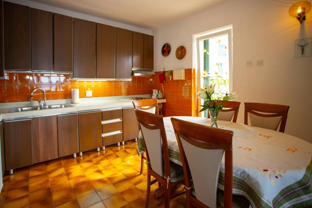 Apartment Nola Podgora Buitenkant foto
