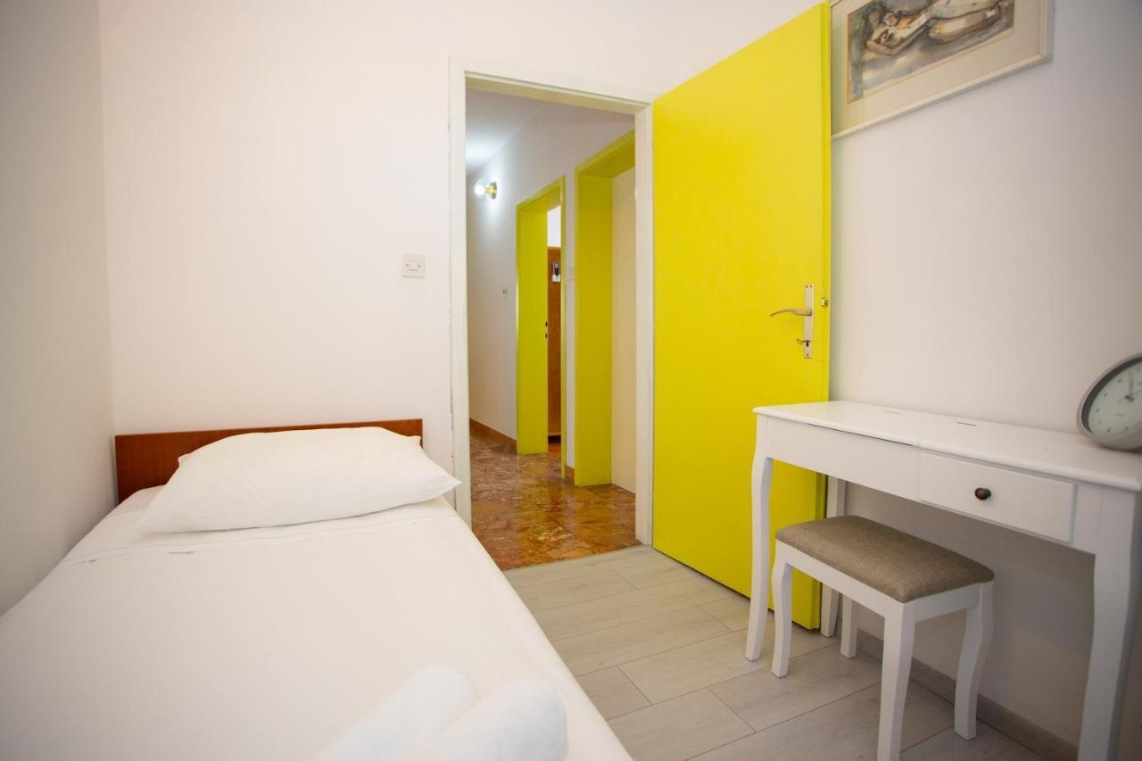 Apartment Nola Podgora Buitenkant foto