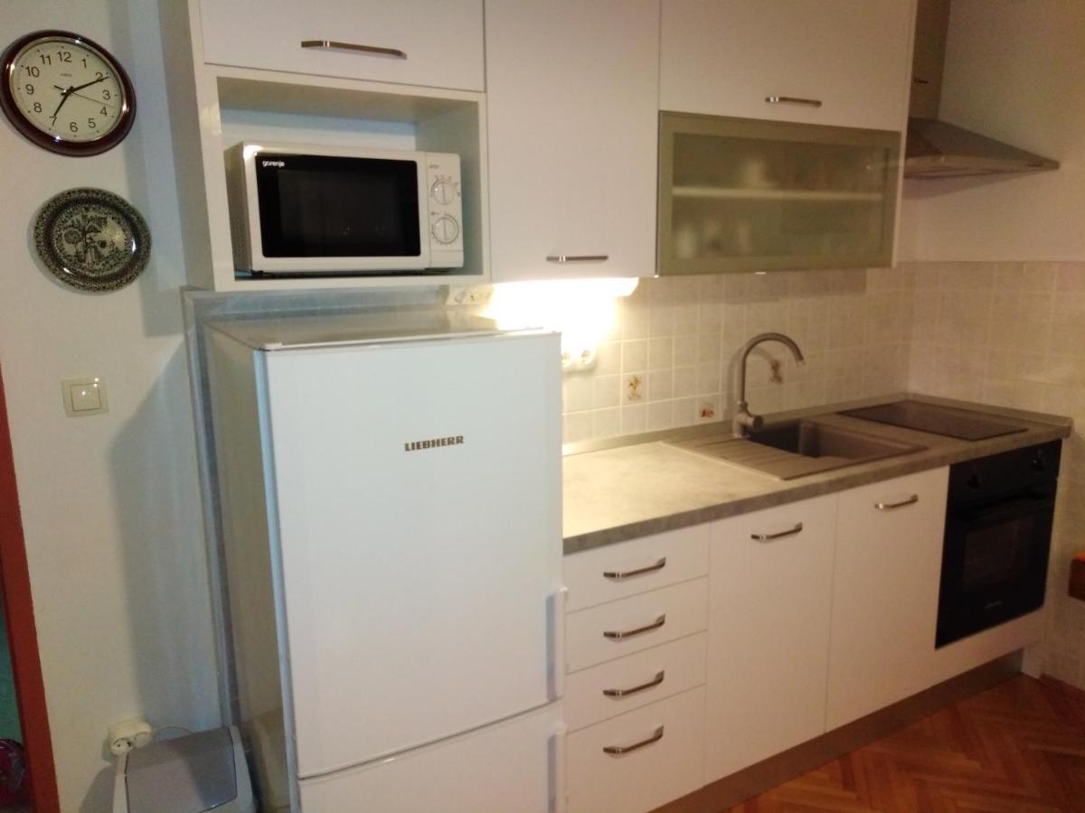 Apartment Nola Podgora Buitenkant foto