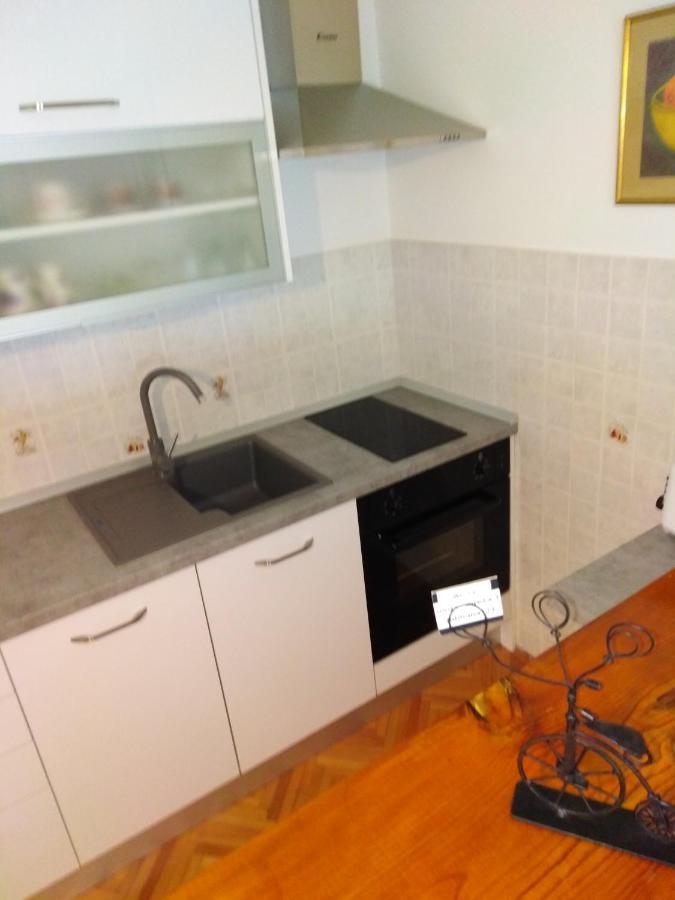 Apartment Nola Podgora Buitenkant foto