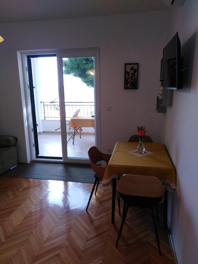 Apartment Nola Podgora Buitenkant foto
