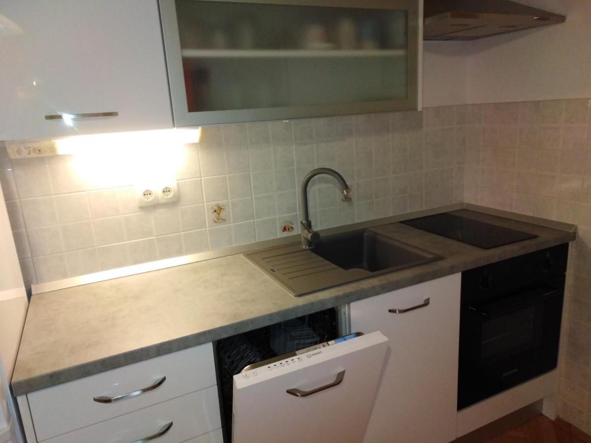 Apartment Nola Podgora Buitenkant foto