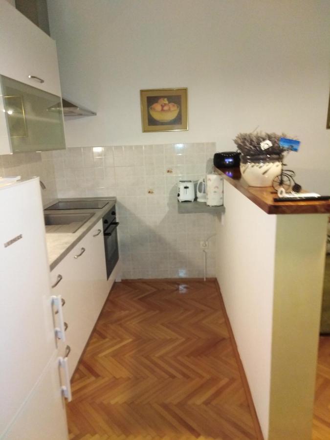 Apartment Nola Podgora Buitenkant foto